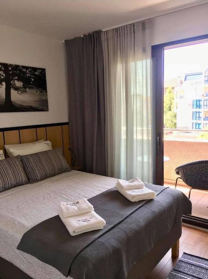 Golden View Of Plovdiv Apartamento Exterior foto